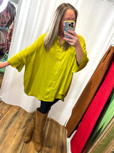 Load image into Gallery viewer, Washed Satin Button Down Top