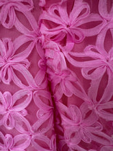 Load image into Gallery viewer, Floral and Lace Puff Sleeve Top