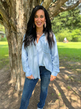 Load image into Gallery viewer, Into The Fray Mineral Wash Button Down