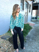 Load image into Gallery viewer, On The Move Leopard Print Top