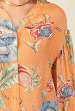 Load image into Gallery viewer, Vintage Floral Button Down
